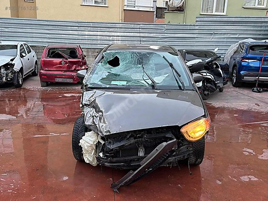2011 Mitsubishi Colt 1.3 — Kazalı — fotoğraf 2